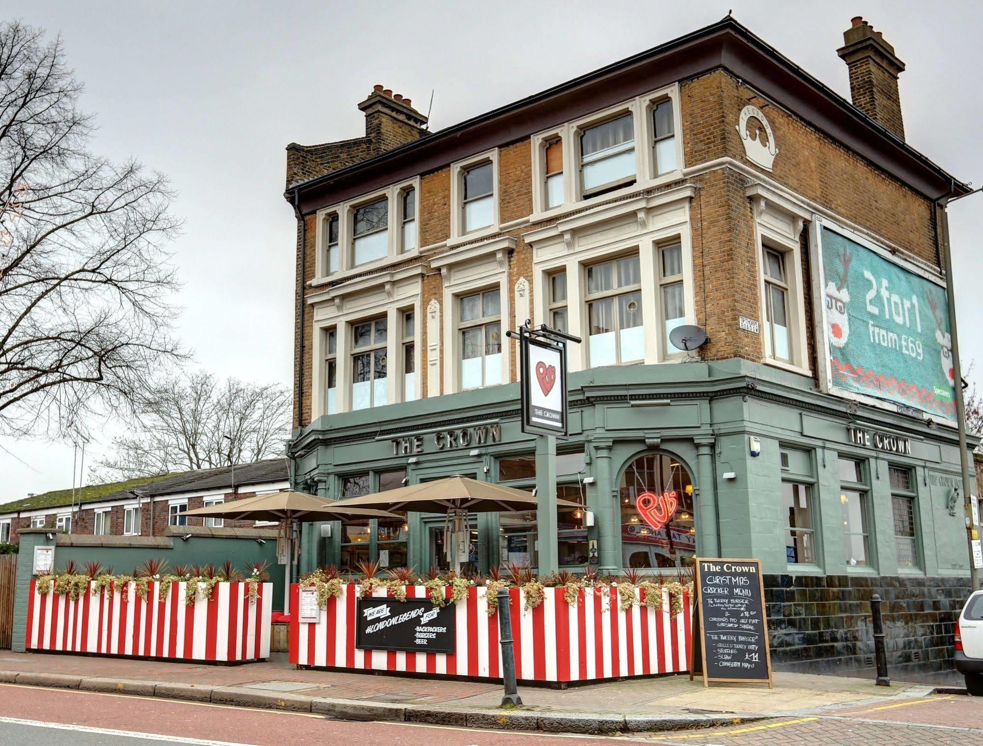 Publove @ The Crown, Battersea London Exterior photo